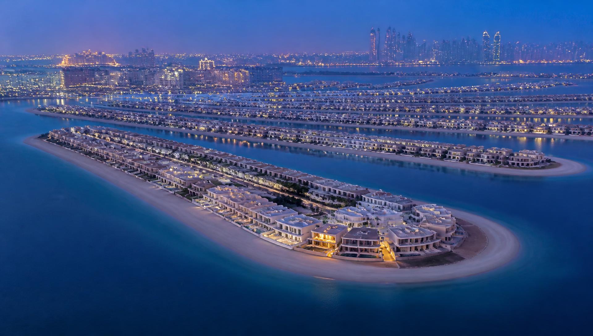 Aerial view of the Dubai waterfront
